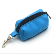 Сумочка-диспенсер Zoo-hunt для гігієнічних пакетів для прибирання 8х4х4 см блакитний 