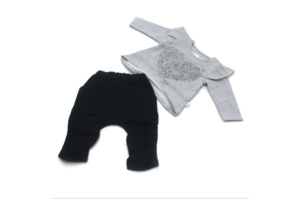 Костюм MAŁGOSIA Serce для немовлят сірий Костюм MAŁGOSIA Serce для немовлят сірий